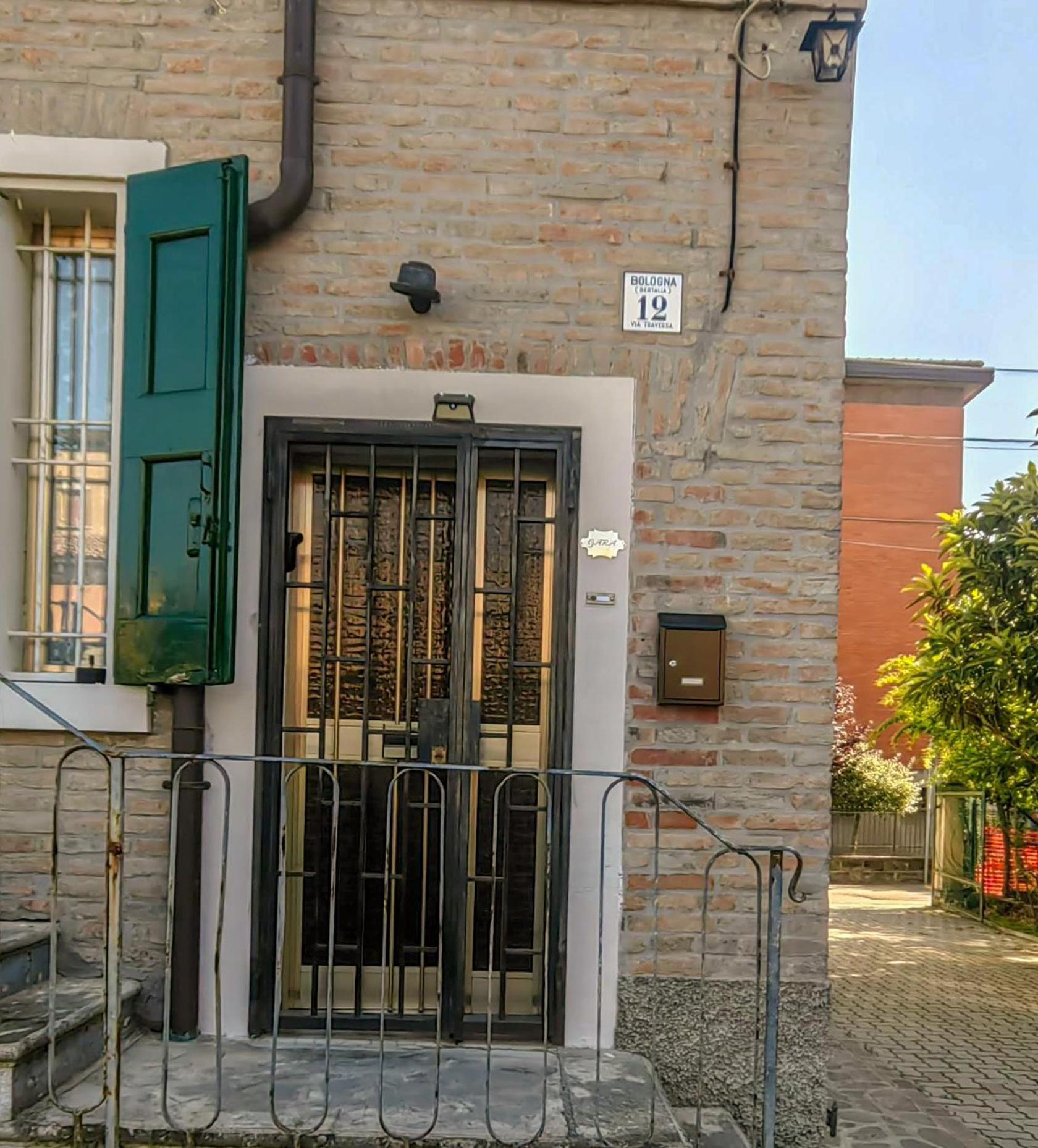Gara Holiday Home- Bologna Airport Suite Zewnętrze zdjęcie
